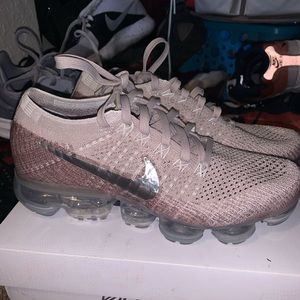 Nike vapor max